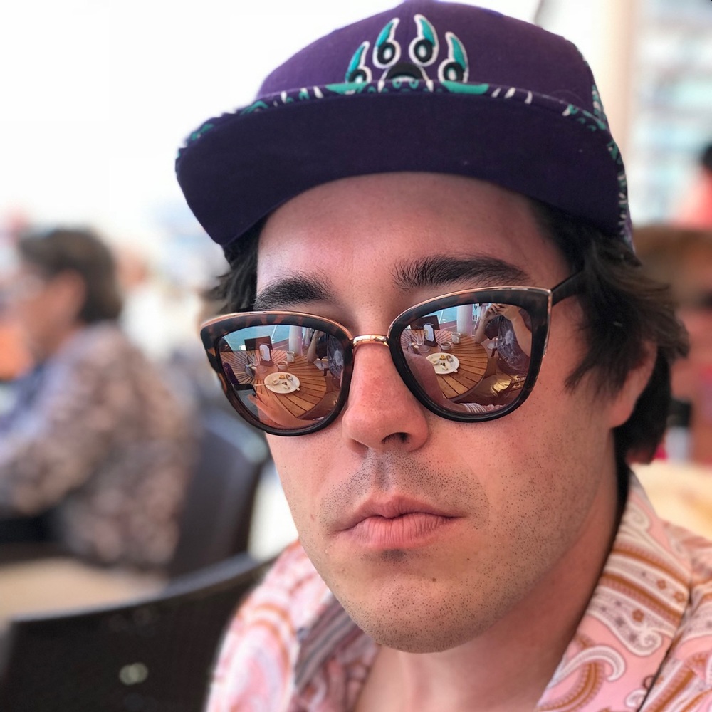Meet your Posher, Kyle